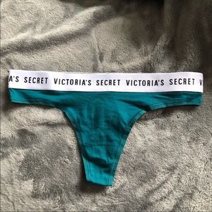 VS PINK underwear